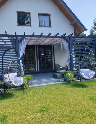 Rolety rzymskie poziome rozsuwane rozwijane zadaszenia dachy tarasowe